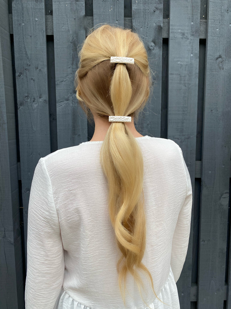 Pearly hair clip set
