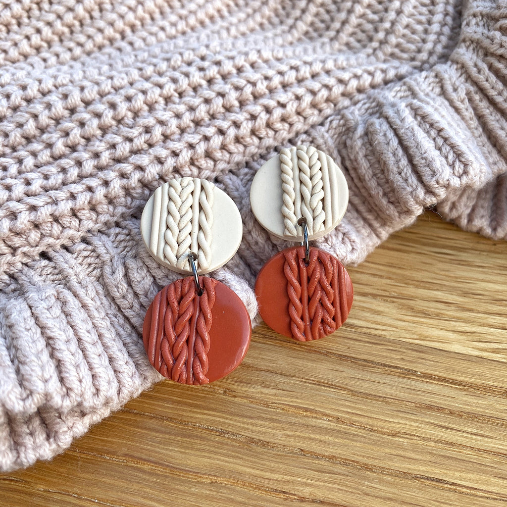 Knitted statement double disk earrings - Terracotta