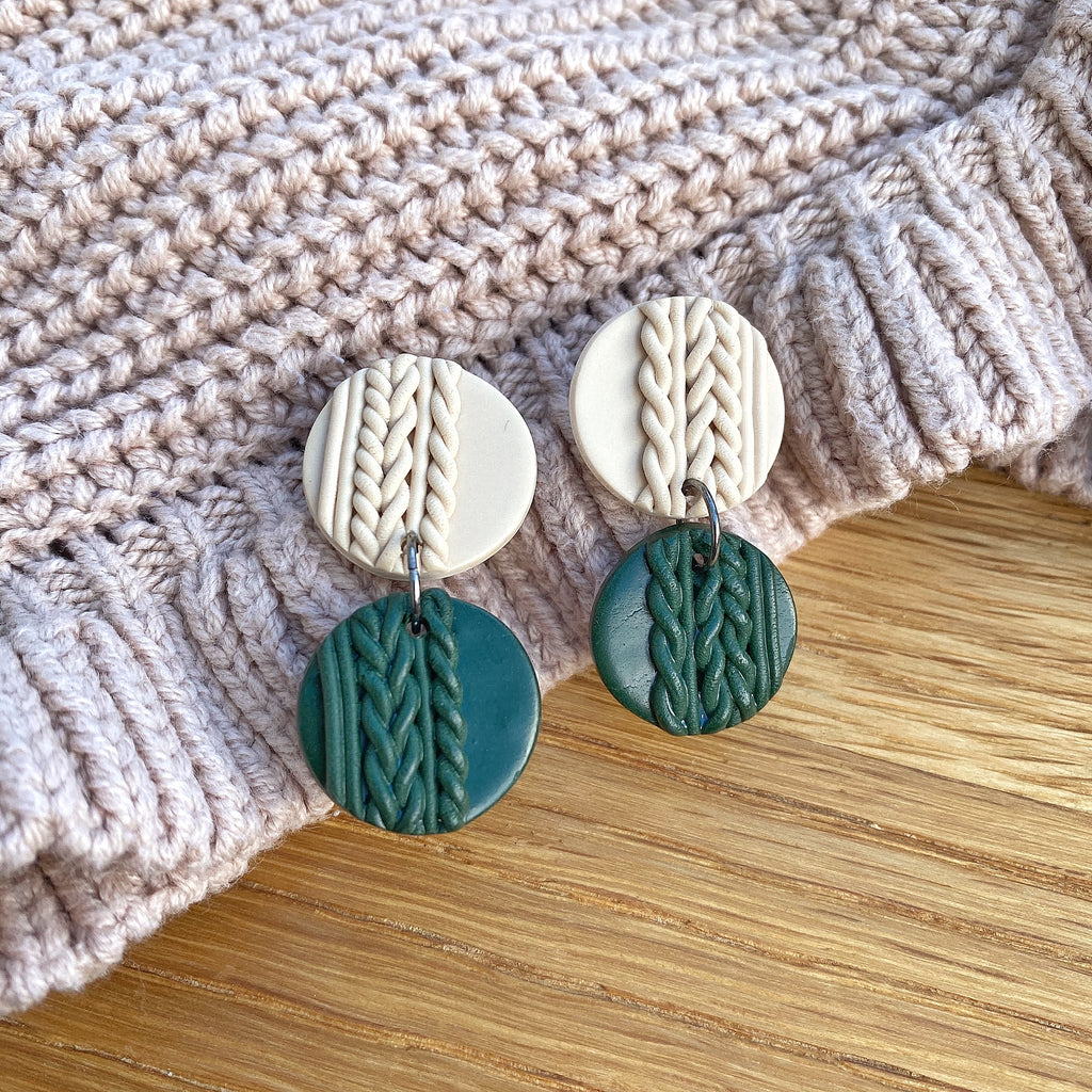 Knitted statement double disk earrings - Forest green