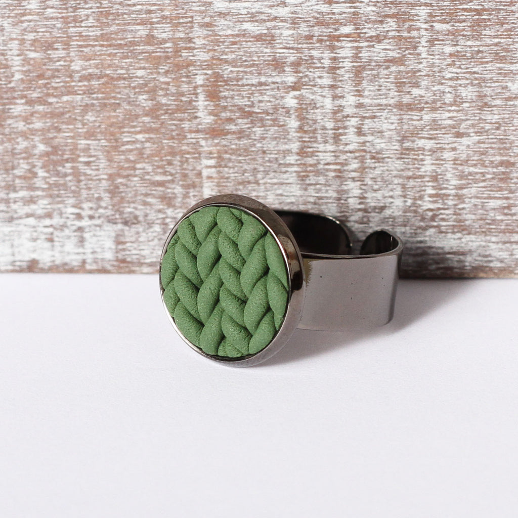 Khaki knitted clay ring